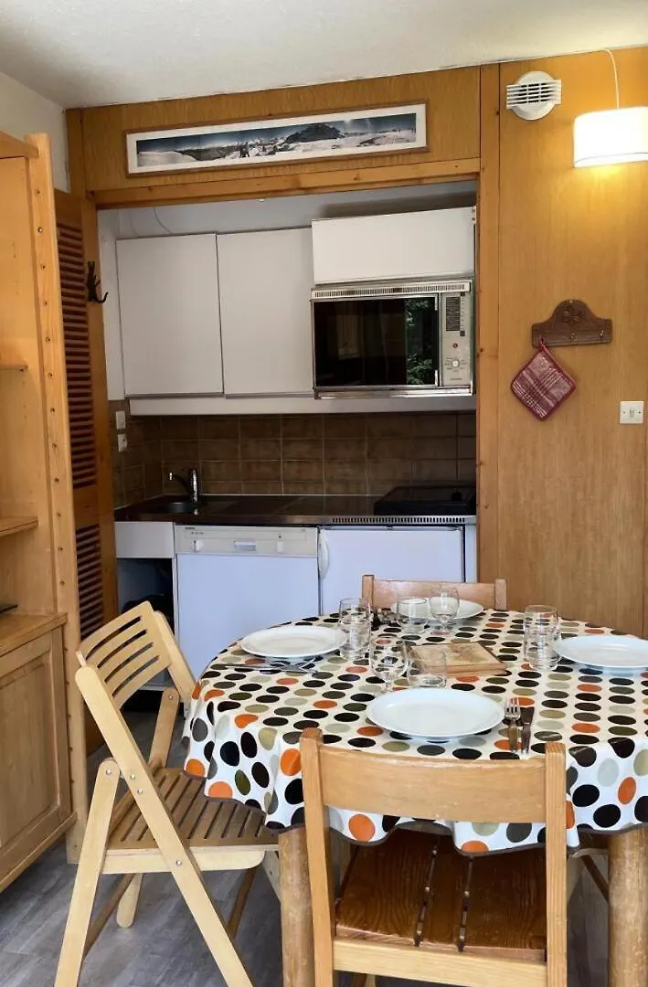 Residence Les Eperonnelles - Studio Pour 4 Personnes Situe A Meribel Altiport, Proche Des Pistes De Ski Et Du Golf Mae-2944 Les Allues France