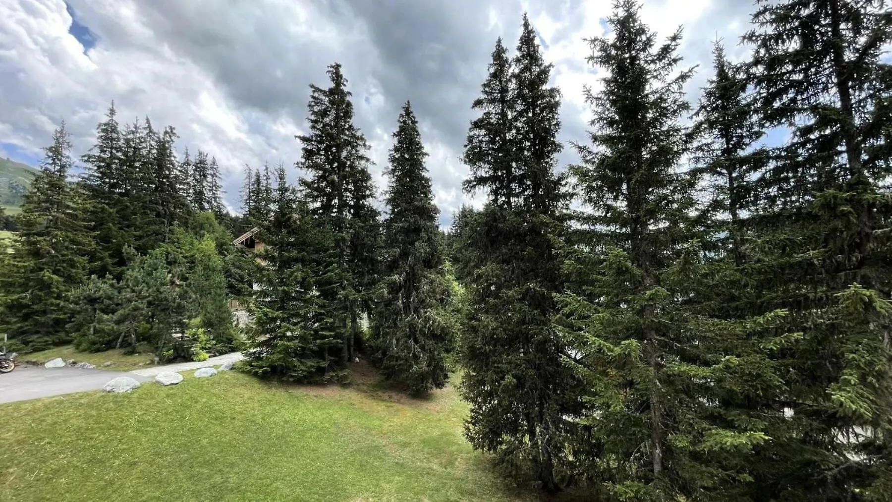 Apartment Residence Les Eperonnelles - Studio Pour 4 Personnes Situe A Meribel Altiport, Proche Des Pistes De Ski Et Du Golf Mae-2944 Les Allues